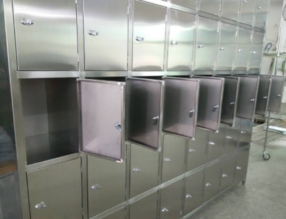 Lockers: SS304